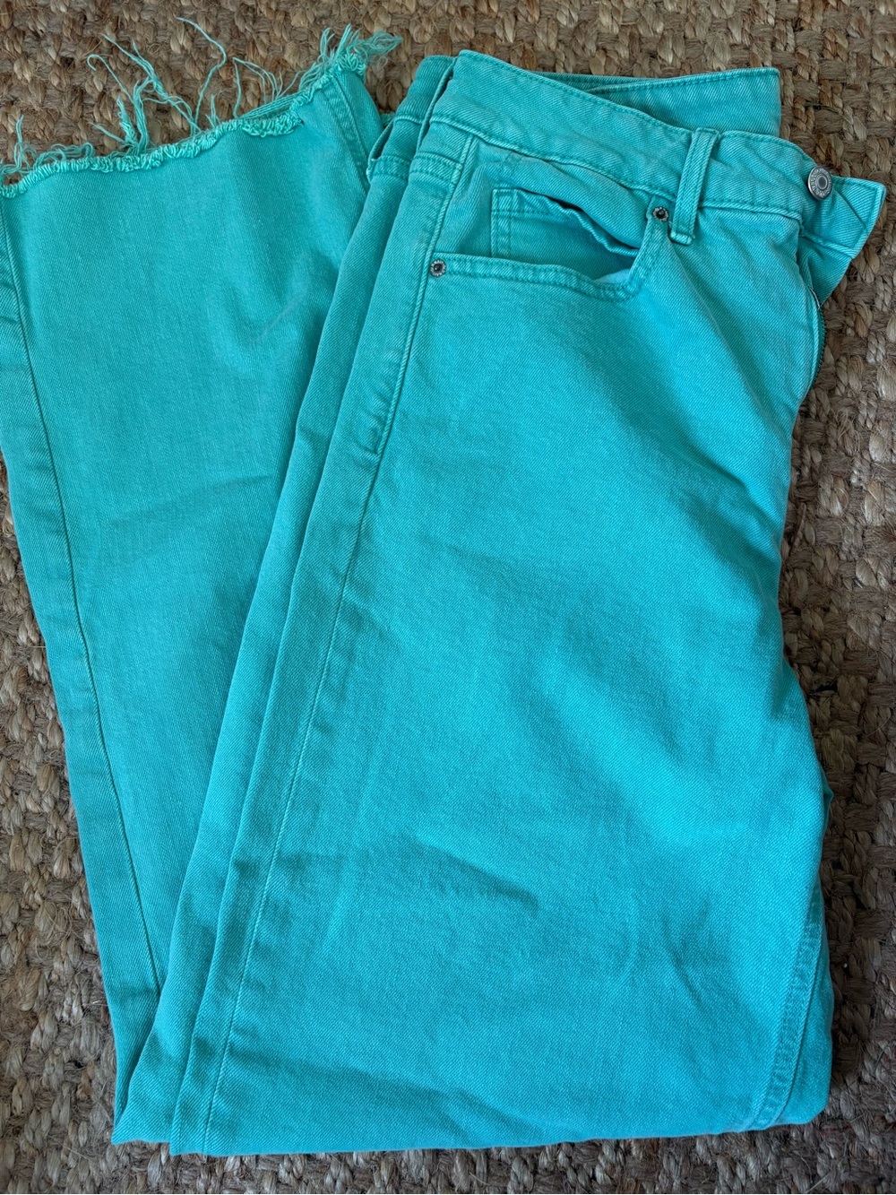 Old Navy green Cropped Straight-Leg Jeans